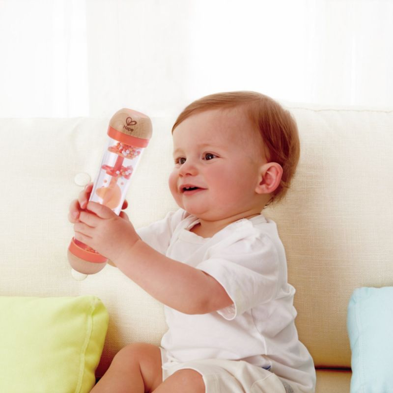 Image d'ambiance de présentation du produit Bâton de pluie Corail - Hape